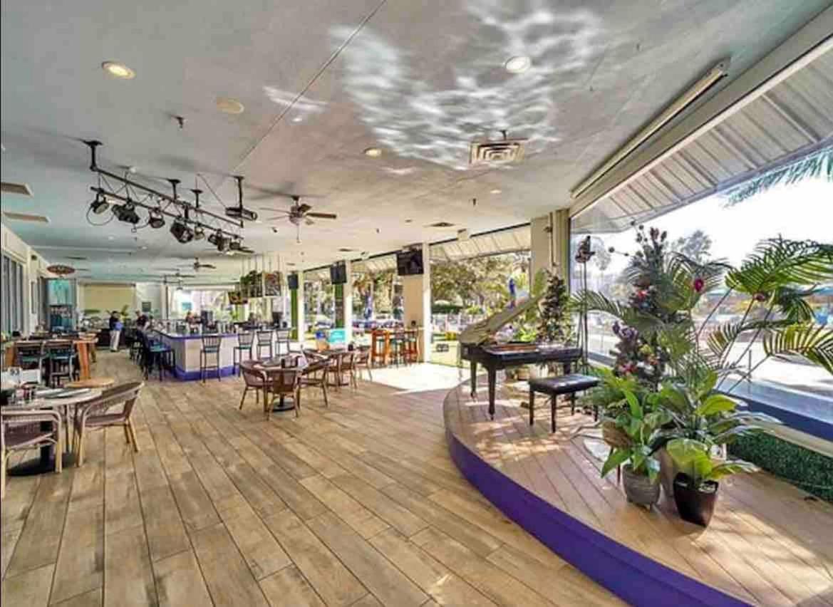 5 Star Resort 6Th Fl 2Br 2 Bath King Suite Shuttle Pools Family 德斯廷 外观 照片